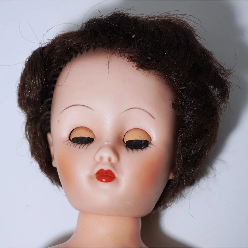Vintage 1950s Miss Revlon Eegee Type Girl Doll 14